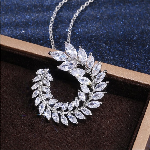 New 925 Silver Beautiful Diamond Necklace - Picture 8 of 15